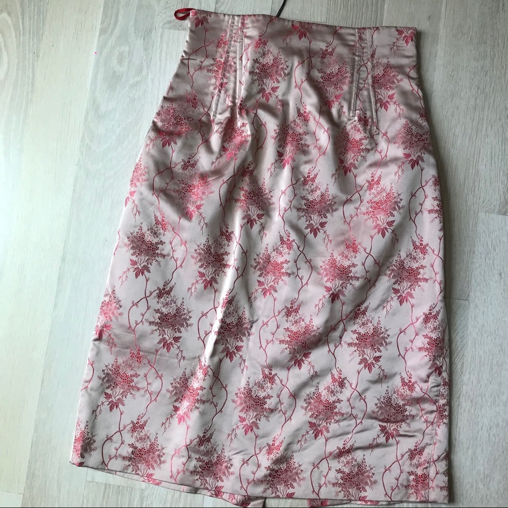 Pink Prada Silk Skirt SZ 42 4 6 Pencil Skirt